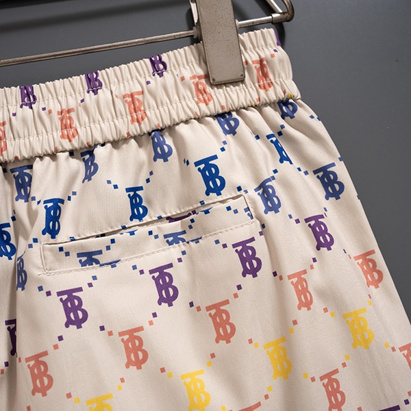 ブランドハーフパンツ全体デザイン